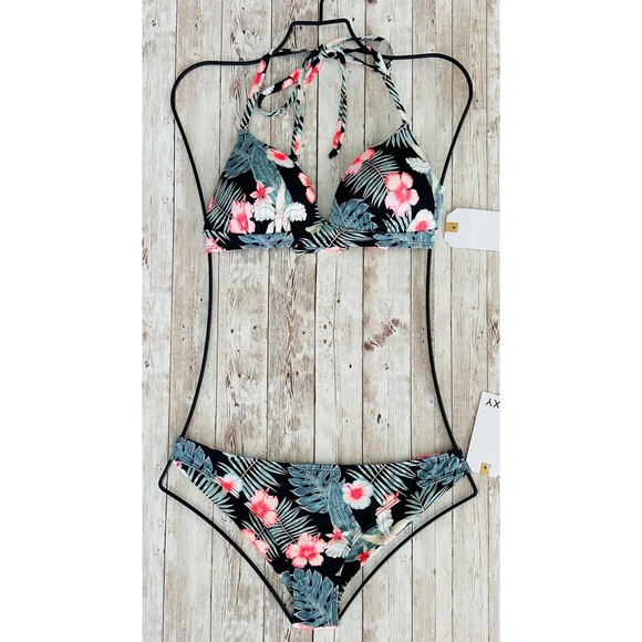 Roxy Beach Classics Tropicana Bikini - Picture 11 of 14